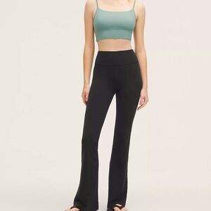 EUC Lululemon Groove Nulu High-Rise Flared Pant Sz 4